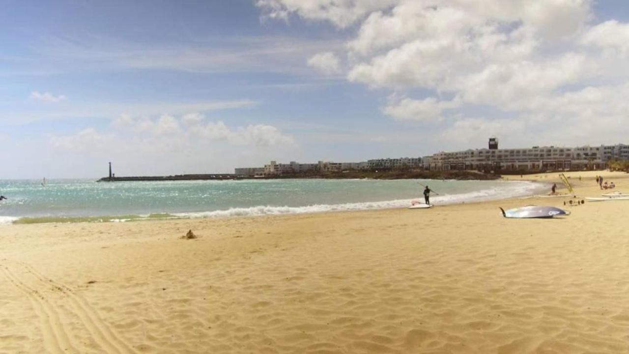 קוסטה טגוויסה Luxury Beach Front Apartmentos Tahiche מראה חיצוני תמונה
