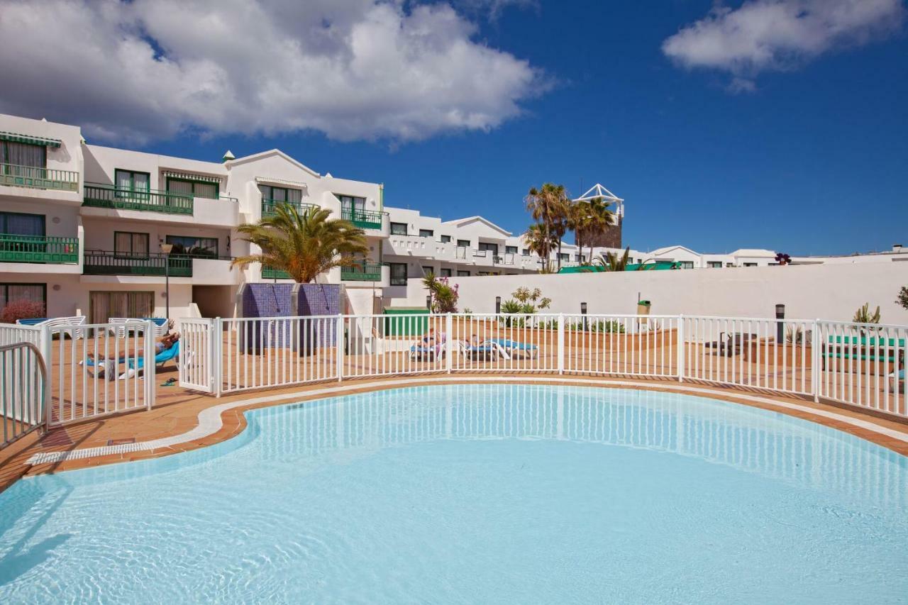 קוסטה טגוויסה Luxury Beach Front Apartmentos Tahiche מראה חיצוני תמונה