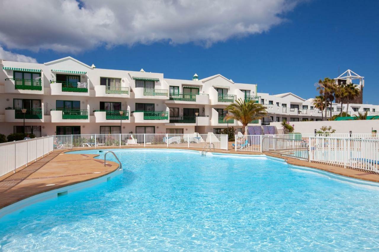 קוסטה טגוויסה Luxury Beach Front Apartmentos Tahiche מראה חיצוני תמונה