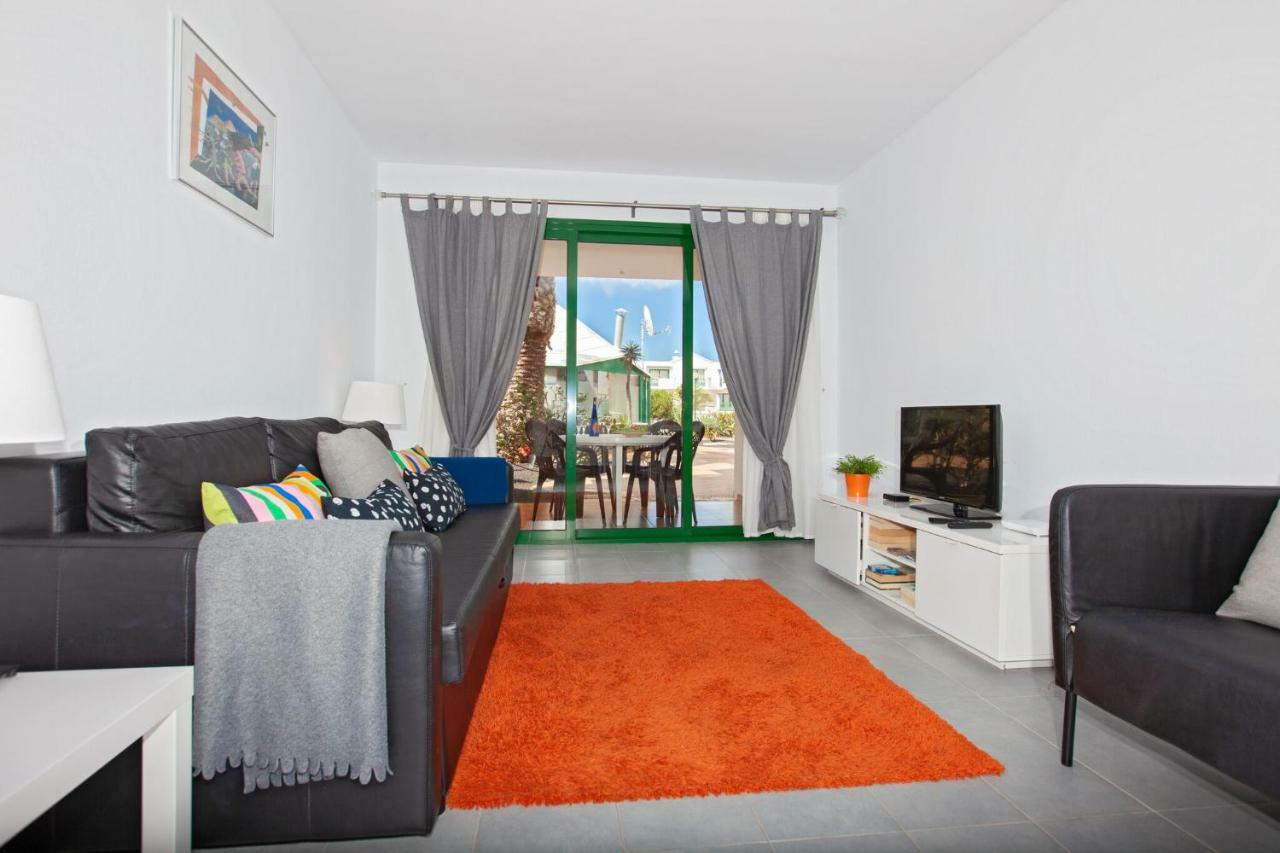 קוסטה טגוויסה Luxury Beach Front Apartmentos Tahiche מראה חיצוני תמונה