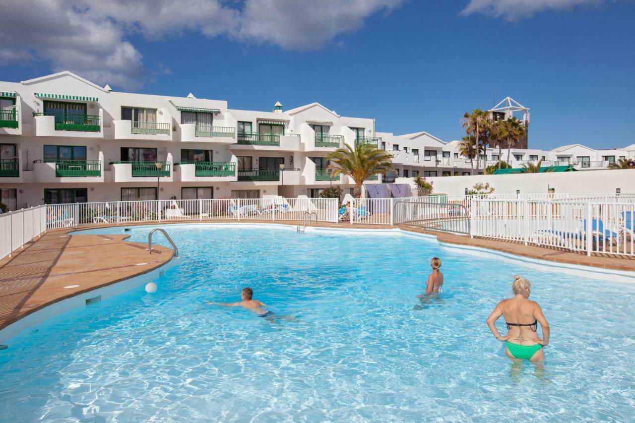 קוסטה טגוויסה Luxury Beach Front Apartmentos Tahiche מראה חיצוני תמונה